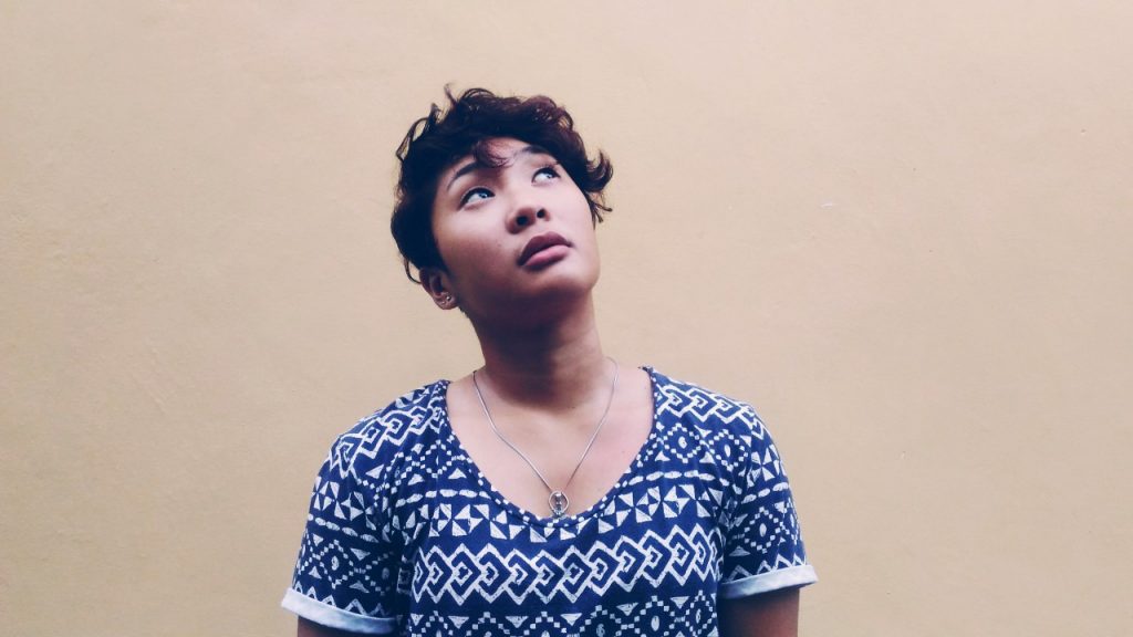 woman looking up