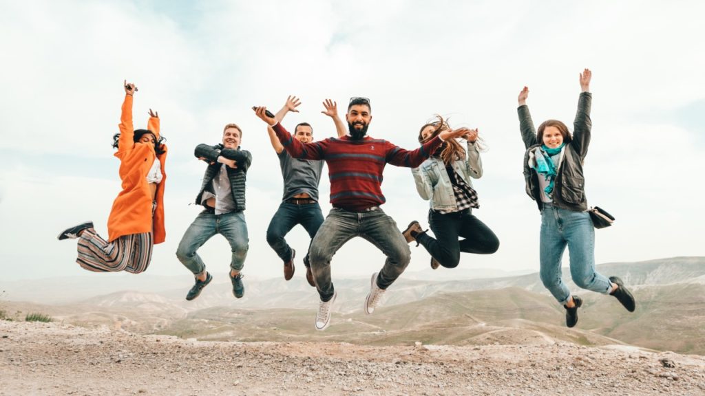 people jumping